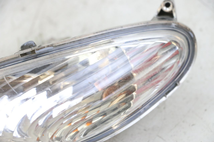 photo de FRONT LEFT TURN SIGNAL YAMAHA NEO'S NEOS 2T EASY 50 (2013 - 2016) - Fixing points details