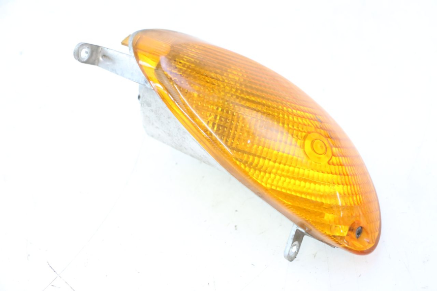 photo de FRONT LEFT TURN SIGNAL YAMAHA YP MAJESTY 125 (1998 - 2001) - Markings and original references