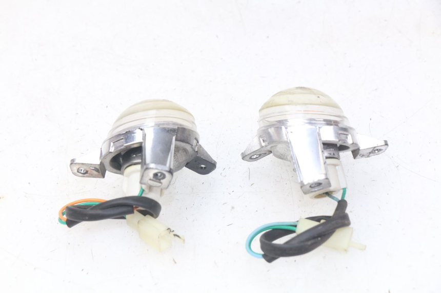 photo de FRONT TURN SIGNAL EUROCKA GREEN 1 - Technical close-up