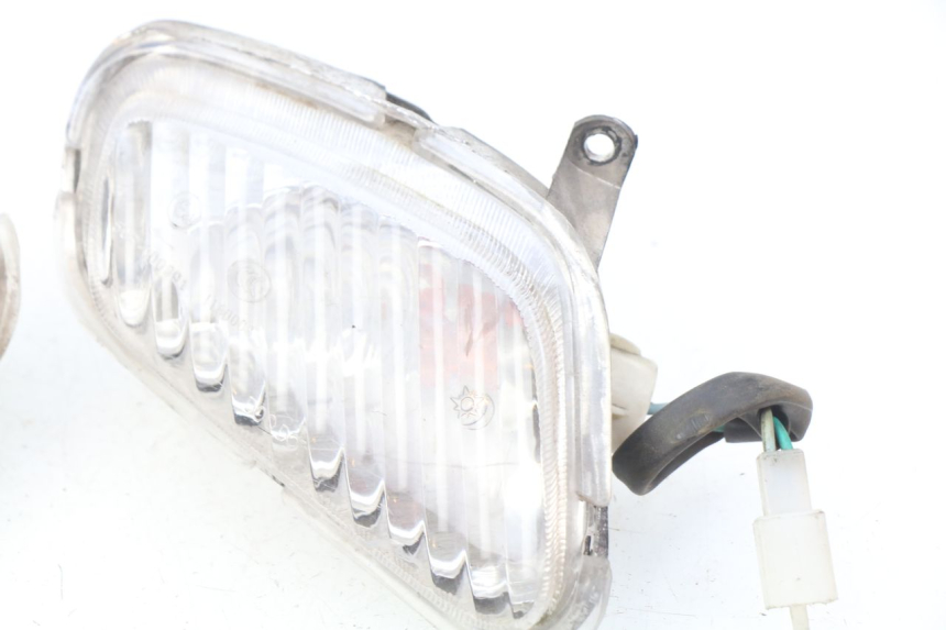 photo de FRONT TURN SIGNAL HAOTIAN HT125T-2 125 - Checked used part