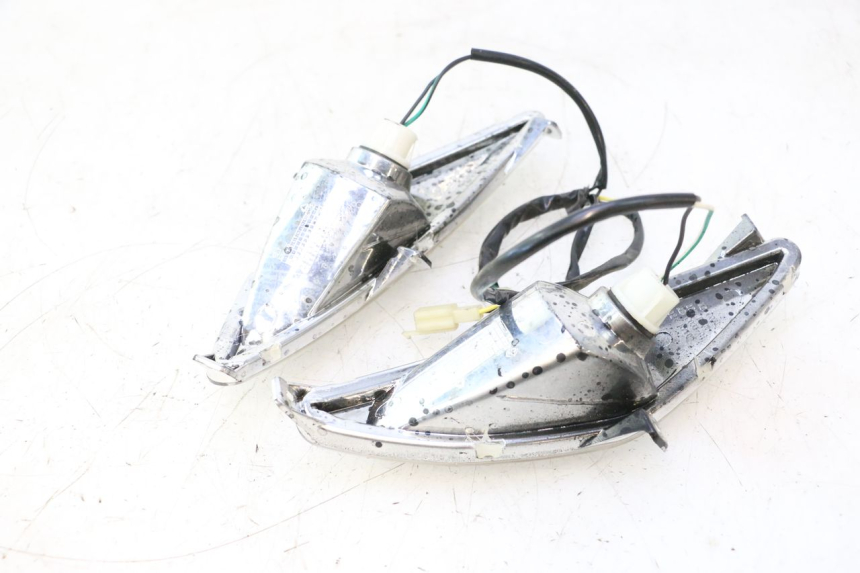photo de FRONT TURN SIGNAL RIDE JUMP 2T 50 (2012 - 2017) - Technical close-up