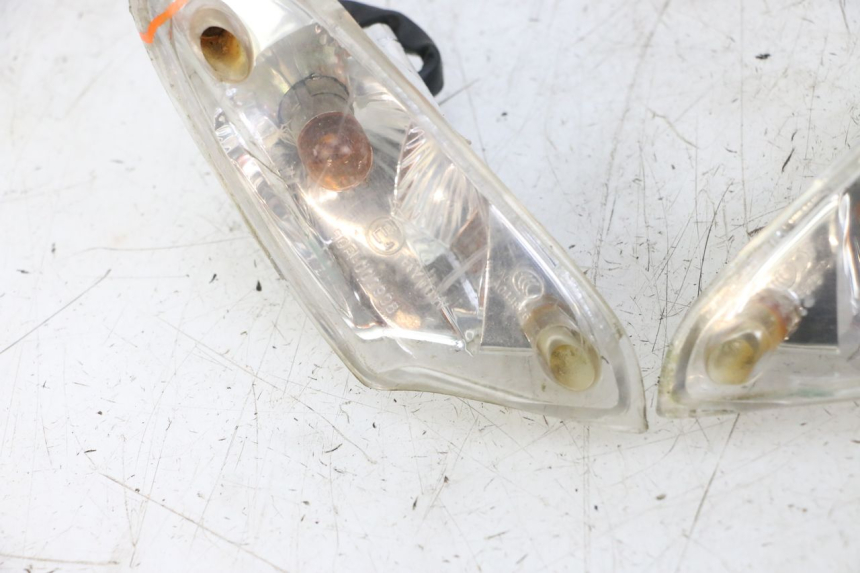 photo de FRONT TURN SIGNAL KYMCO AGILITY 4T 50 (2018 - 2022) - Product overview