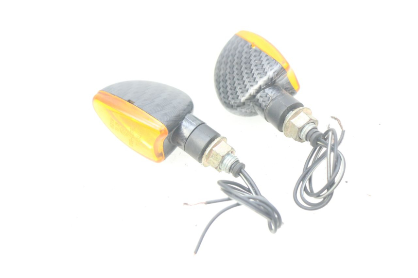 photo de FRONT TURN SIGNAL PEUGEOT LUDIX 50 (2008 - 2017) - Component detail