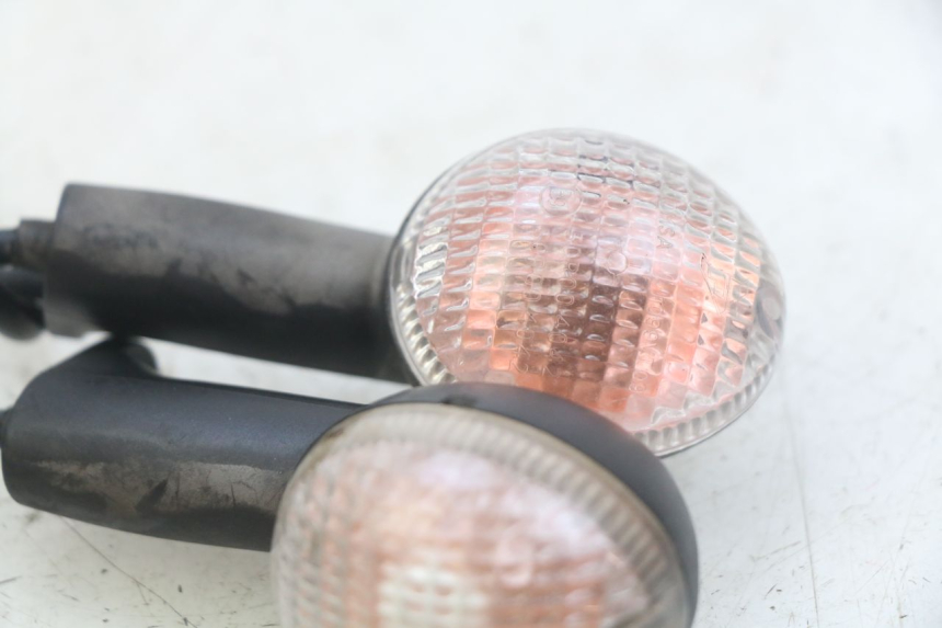 photo de FRONT TURN SIGNAL PEUGEOT LUDIX 50 (2008 - 2017) - Component detail