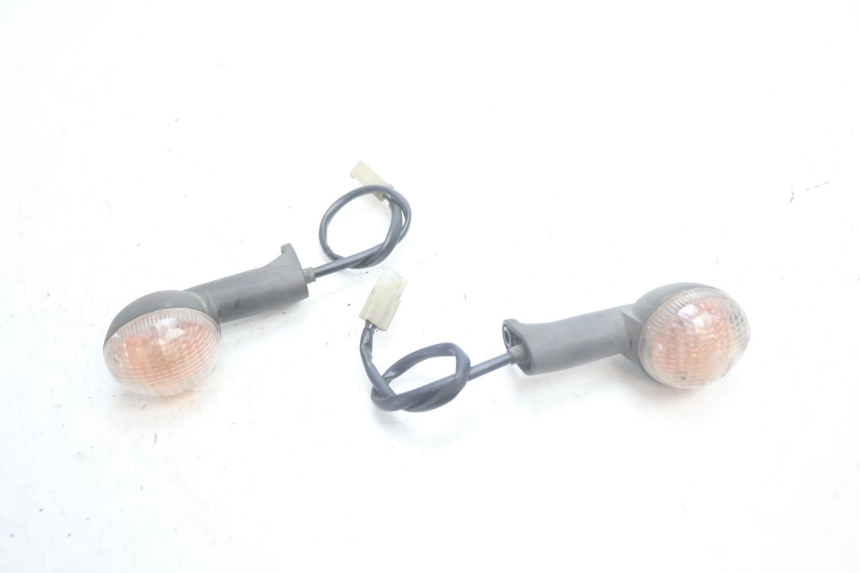 photo de FRONT TURN SIGNAL PEUGEOT LUDIX 50 (2005 - 2007) - Main view