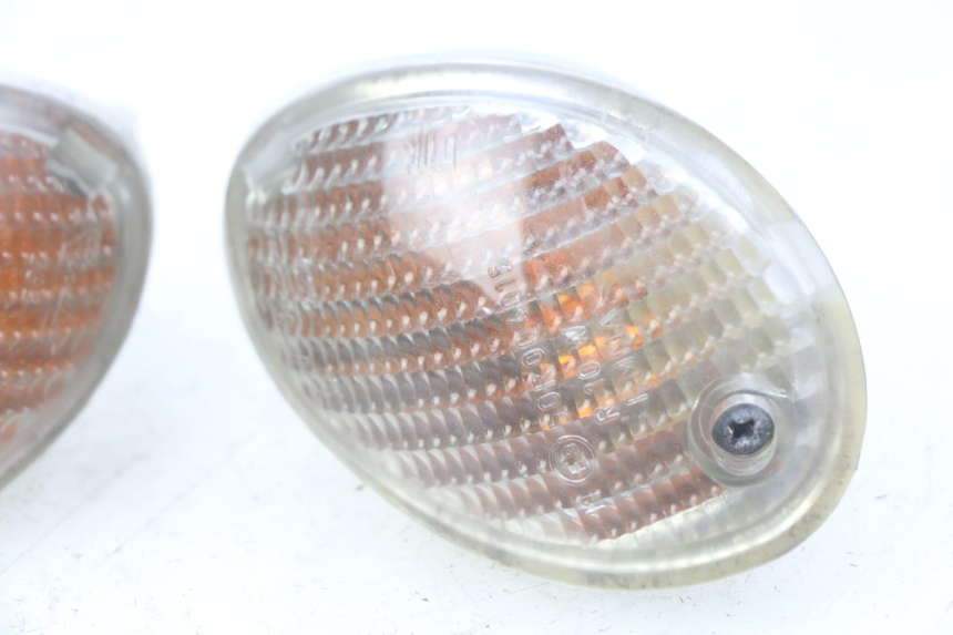 photo de FRONT TURN SIGNAL MBK OVETTO 50 (1998 - 2007) - Technical close-up