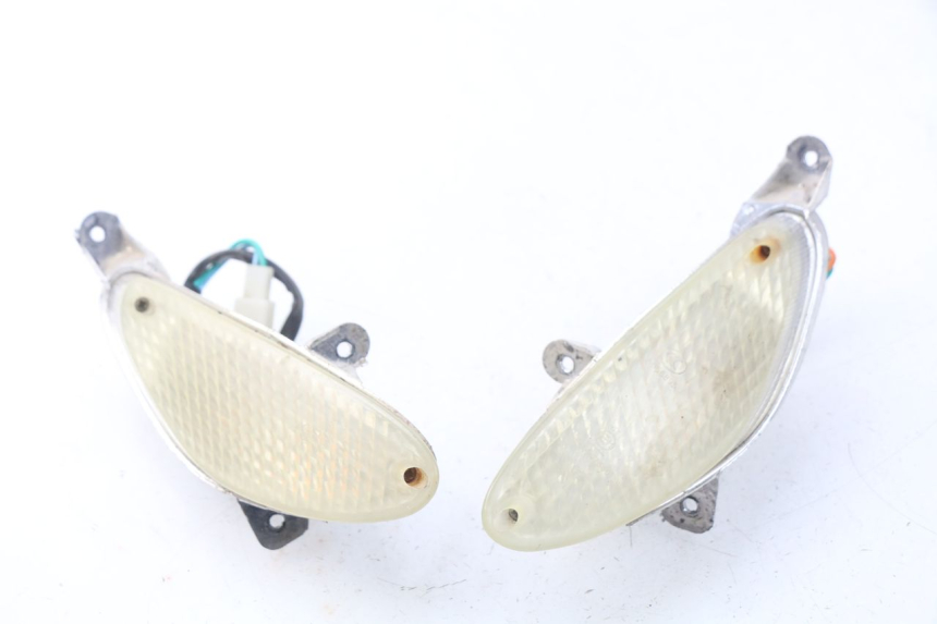 photo de FRONT TURN SIGNAL VASTRO R-ONE 4T 50 (2014 - 2022) - Main view