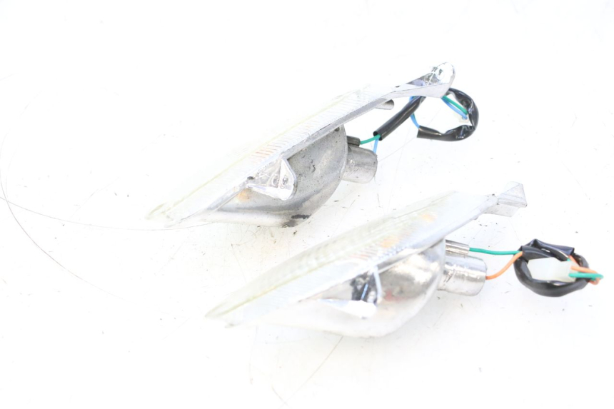 photo de FRONT TURN SIGNAL LAZIO RENO 50 (2016 - 2021) - Additional view of the item