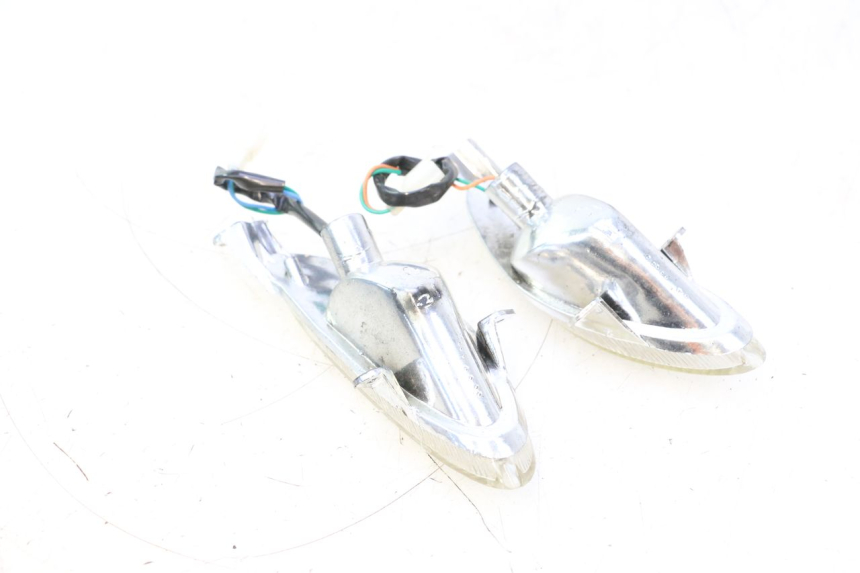 photo de FRONT TURN SIGNAL LAZIO RENO 50 (2016 - 2021) - Surface and material condition