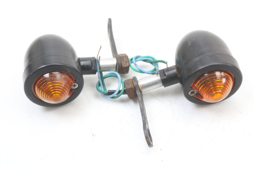photo de FRONT TURN SIGNAL HARLEY DAVIDSON SPORTSTER XL CUSTOM 1200 (2003 - 2004) - Main view