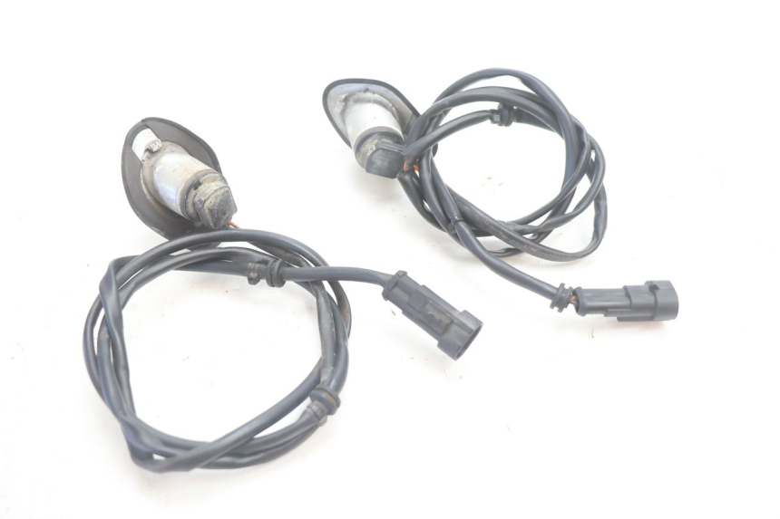 photo de FRONT TURN SIGNAL CAN-AM SPYDER RS 1000 (2008 - 2012) - Markings and original references