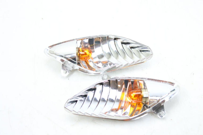 photo de FRONT TURN SIGNAL APRILIA SR R 2T LC 50 (2018 - 2021) - Main view