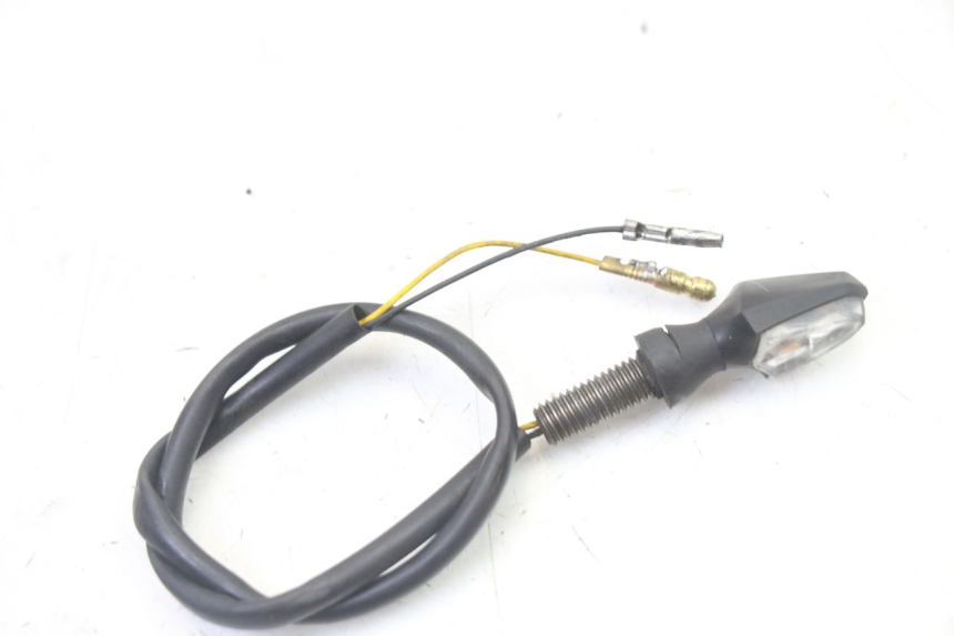 photo de FRONT TURN SIGNAL SUZUKI SV S 650 (2003 - 2009) - Product overview