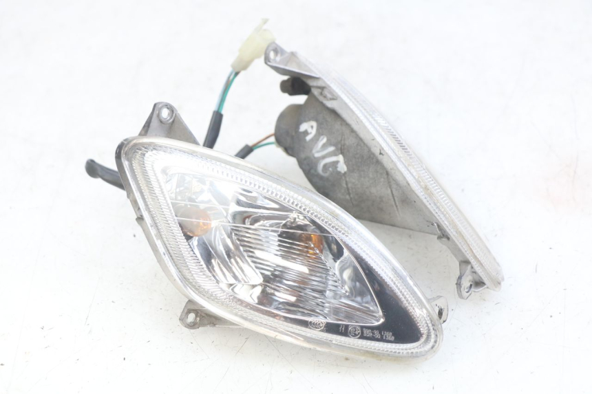 photo de FRONT TURN SIGNAL SYM SYMPHONY 125 (2009 - 2015) - Main view