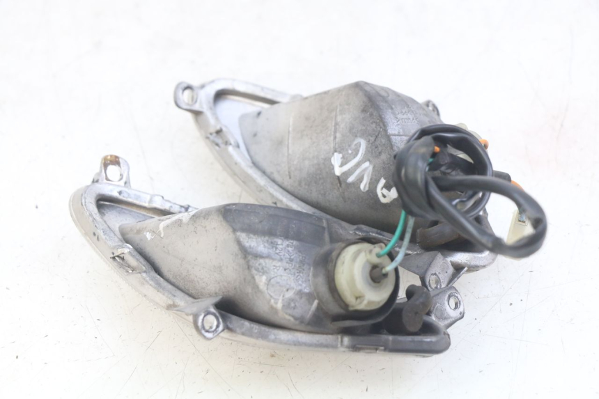 photo de FRONT TURN SIGNAL SYM SYMPHONY 125 (2009 - 2015) - Alternative perspective