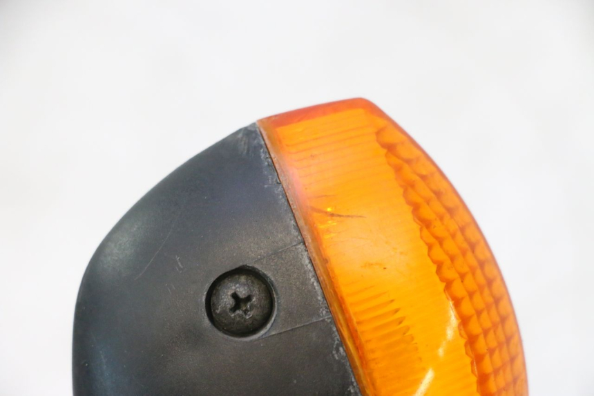 photo de FRONT TURN SIGNAL YAMAHA TDM ABS 900 (2002 - 2014) - Additional view of the item