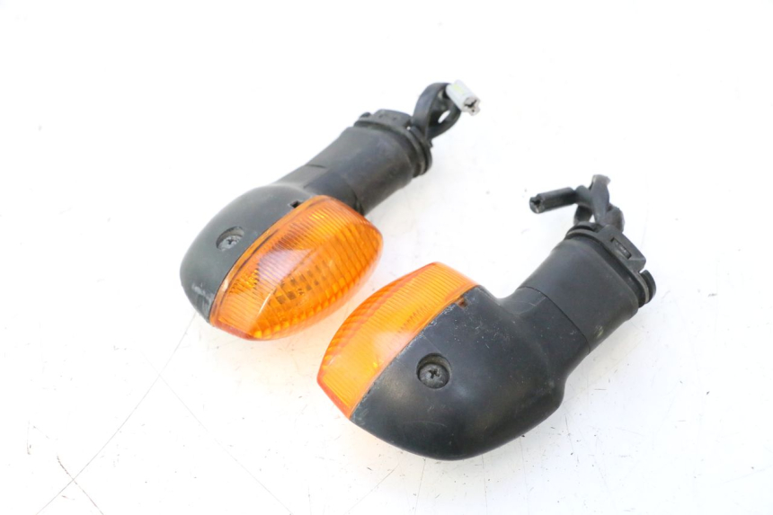 photo de FRONT TURN SIGNAL YAMAHA TDM ABS 900 (2002 - 2014) - Product overview