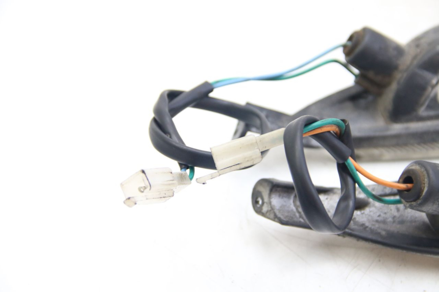 photo de FRONT TURN SIGNAL PEUGEOT V-CLIC VCLIC 50 (2007 - 2013) - Technical close-up