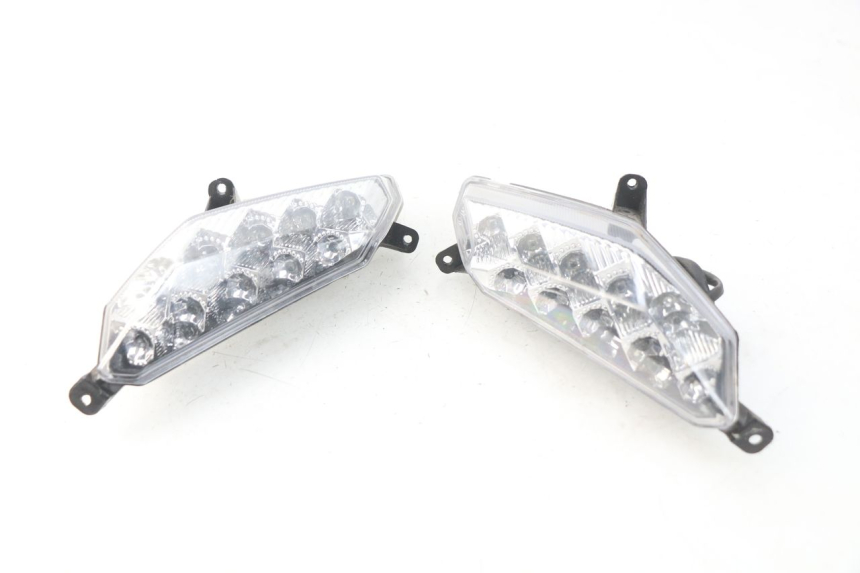 photo de FRONT TURN SIGNAL EUROCKA VIRTUALITY GT 4T 50 (2011 - 2017) - Main view