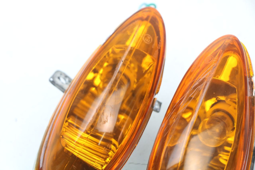 photo de FRONT TURN SIGNAL KINROAD XT T-8 125 (2006 - 2006) - Component detail