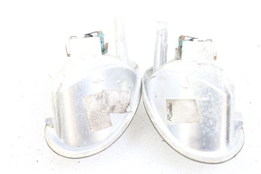 photo de FRONT TURN SIGNAL YAMAHA YN NEO'S 50 (1997 - 2004) - Alternative perspective