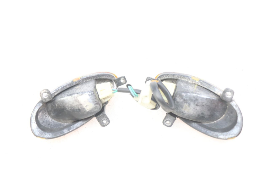 photo de FRONT TURN SIGNAL YIYING YY50QT-10 50 (2007 - 2022) - Technical close-up