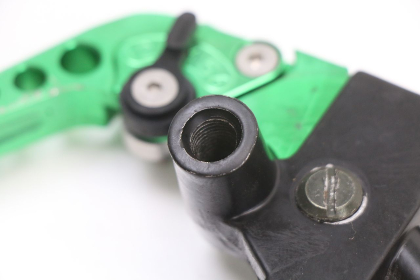 photo de CLUTCH LEVER MOUNT ORION AGB37 CRF1 DIRT BIKE 140 - Technical close-up