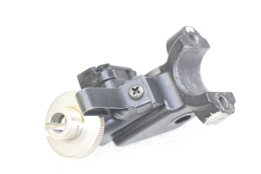 photo de CLUTCH LEVER HONDA CB R 1000 (2018 - 2023) - Alternative perspective