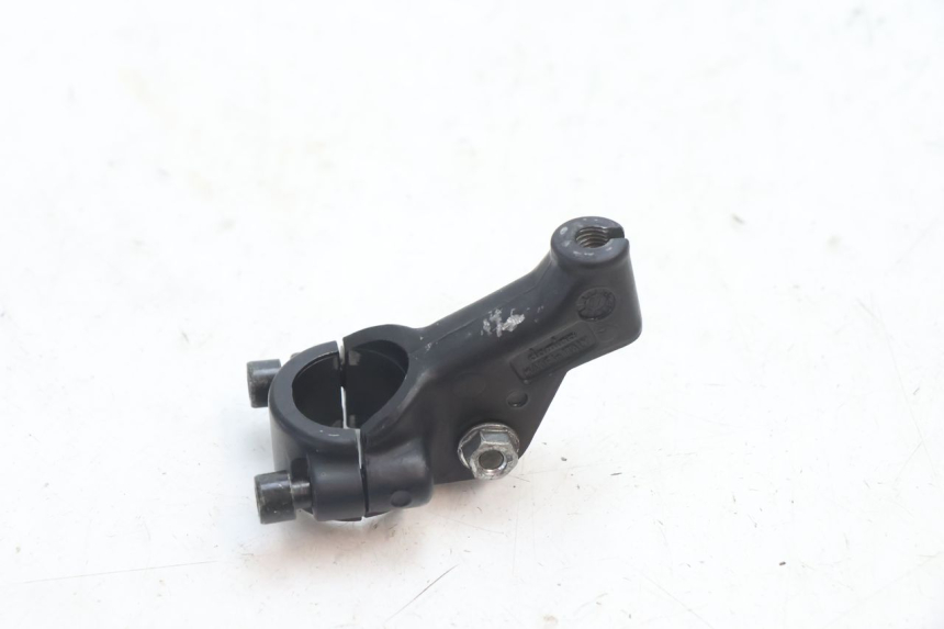 photo de CLUTCH LEVER MOUNT HM HONDA DERAPAGE 50 (2007 - 2009) - Alternative perspective