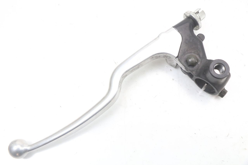 photo de CLUTCH LEVER MOUNT SUZUKI GZ MARAUDER 125 (1998 - 2004) - Main view