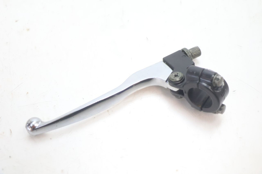 photo de CLUTCH LEVER MOUNT APOLLO RFZ 140 - Zoom on usage condition