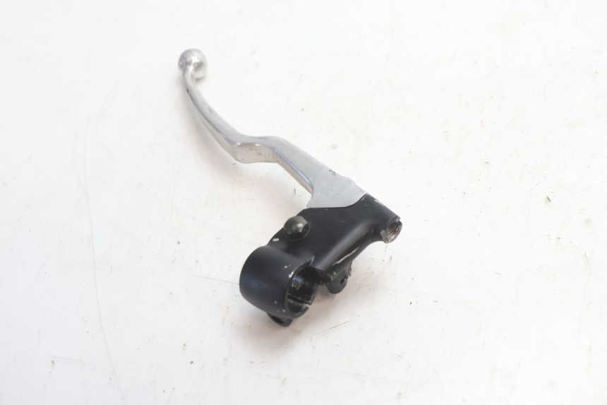 photo de CLUTCH LEVER MOUNT SUZUKI SV S 650 (2003 - 2009) - Zoom on usage condition