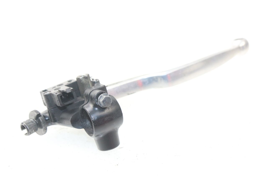 photo de CLUTCH LEVER MOUNT YAMAHA TDM ABS 900 (2002 - 2014) - Zoom on usage condition