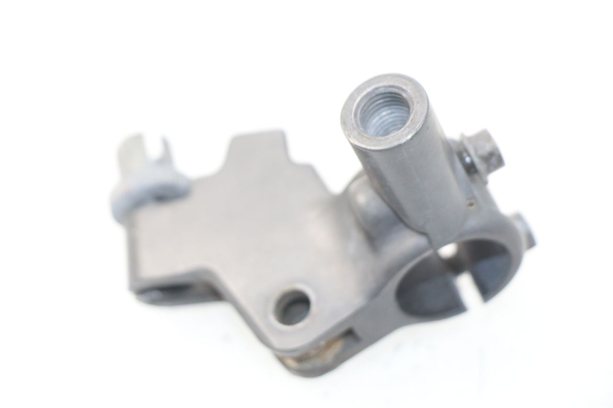 photo de CLUTCH LEVER MOUNT HONDA XLV VARADERO 125 (2000 - 2006) - Main view