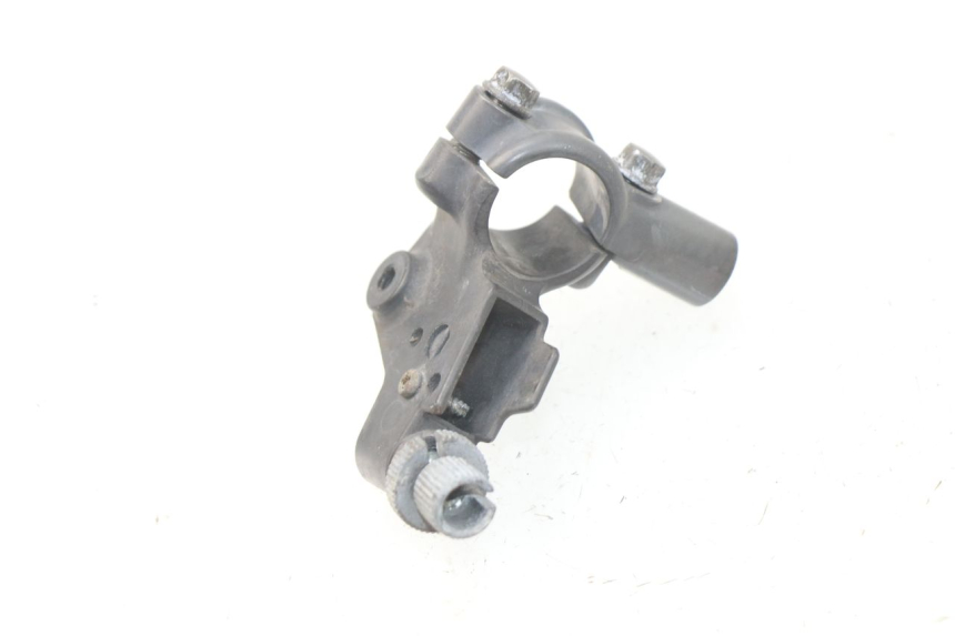 photo de CLUTCH LEVER MOUNT HONDA XLV VARADERO 125 (2000 - 2006) - Zoom on usage condition