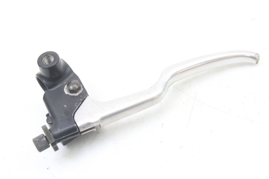 photo de CLUTCH LEVER YAMAHA FZS FAZER 600 (2001 - 2003) - Technical close-up