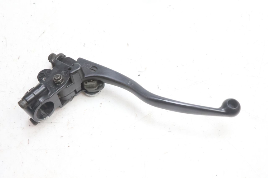photo de CLUTCH LEVER KAWASAKI ZZR 600 (1995 - 2004) - Fixing points details