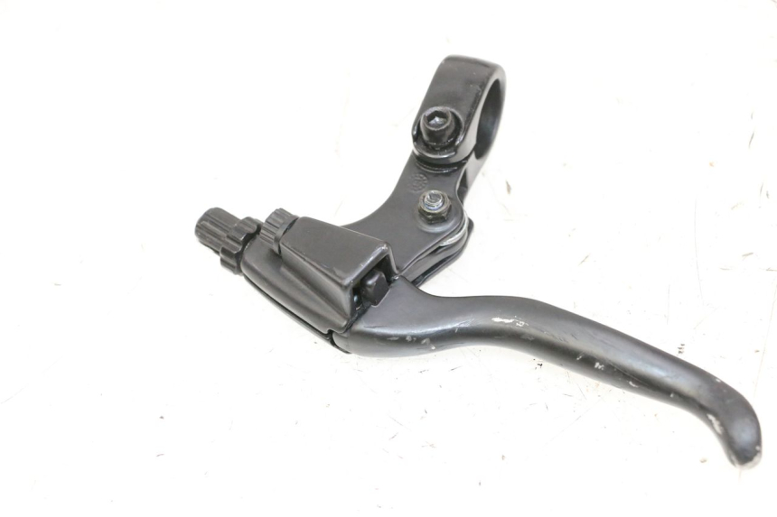 photo de RIGHT BRAKE LEVER MOUNT DUALTRON AMINIA 1 - Zoom on usage condition