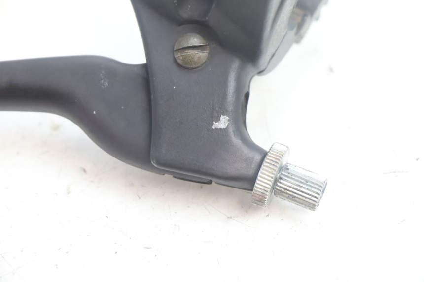 photo de RIGHT BRAKE LEVER MOUNT MBK DAKOTA 50 (2003 - 2008) - Component detail