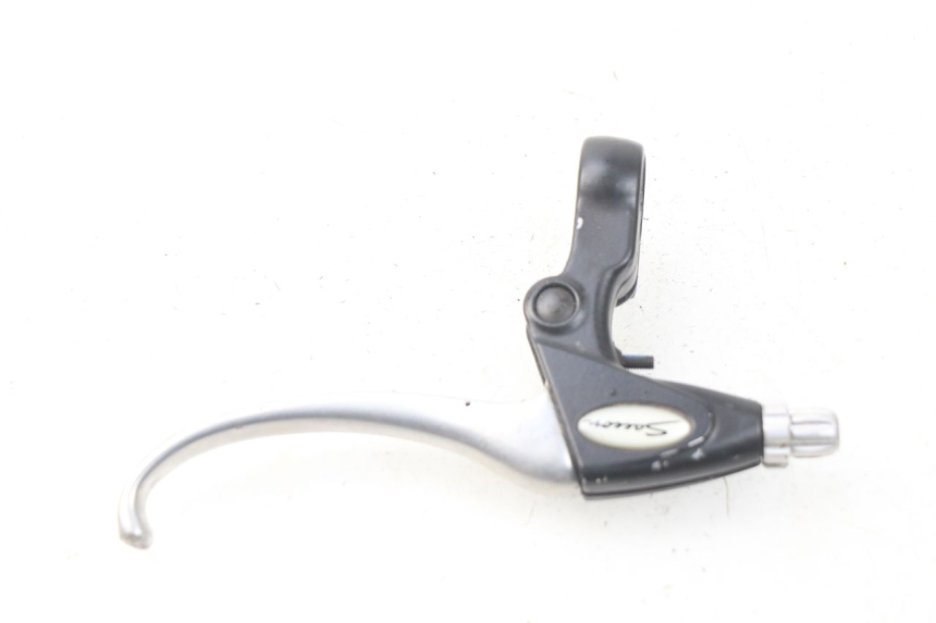 photo de RIGHT BRAKE LEVER MOUNT DERBI DIRT BOY 4T 50 - Alternative perspective