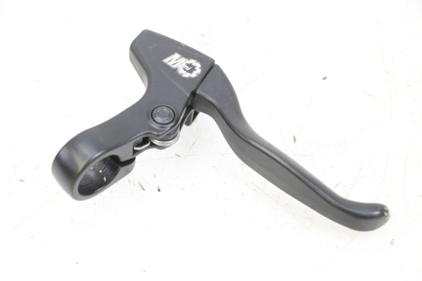 photo de RIGHT BRAKE LEVER MOUNT DUALTRON MINI SPECIAL 1 - Zoom on usage condition