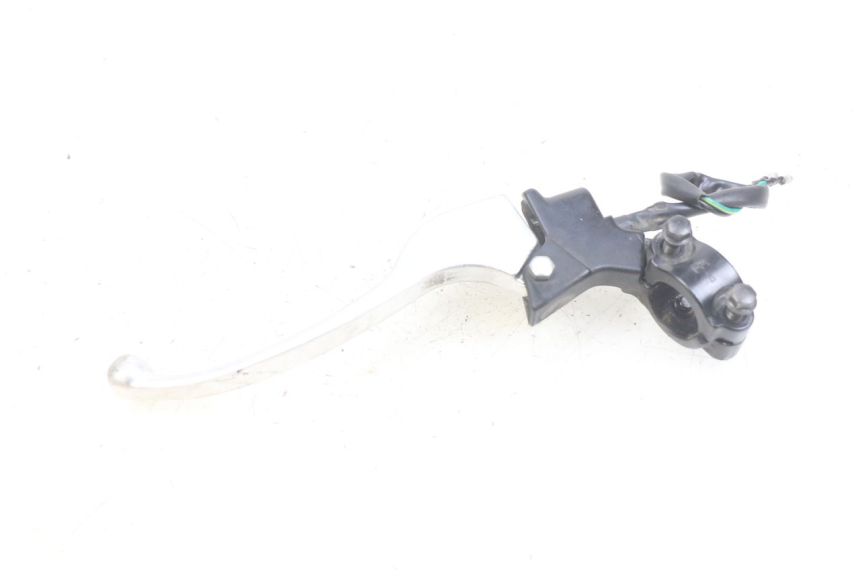 photo de LEFT BRAKE LEVER KYMCO AGILITY 16+ 4T 50 (2018 - 2023) - Zoom on usage condition