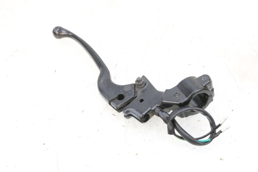 photo de LEFT BRAKE LEVER KYMCO AGILITY 4T 50 (2018 - 2022) - Zoom on usage condition