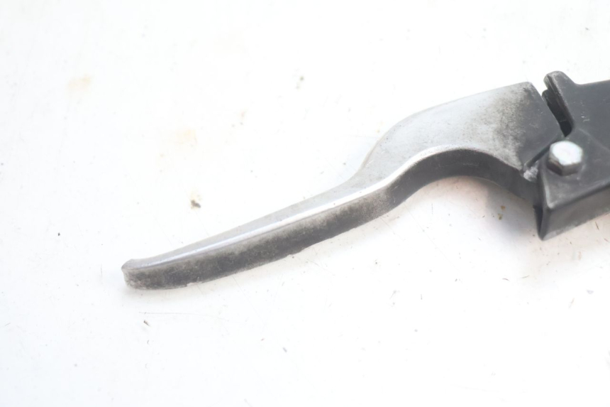 photo de LEFT BRAKE LEVER KYMCO AGILITY 4T 50 (2018 - 2022) - Zoom on usage condition