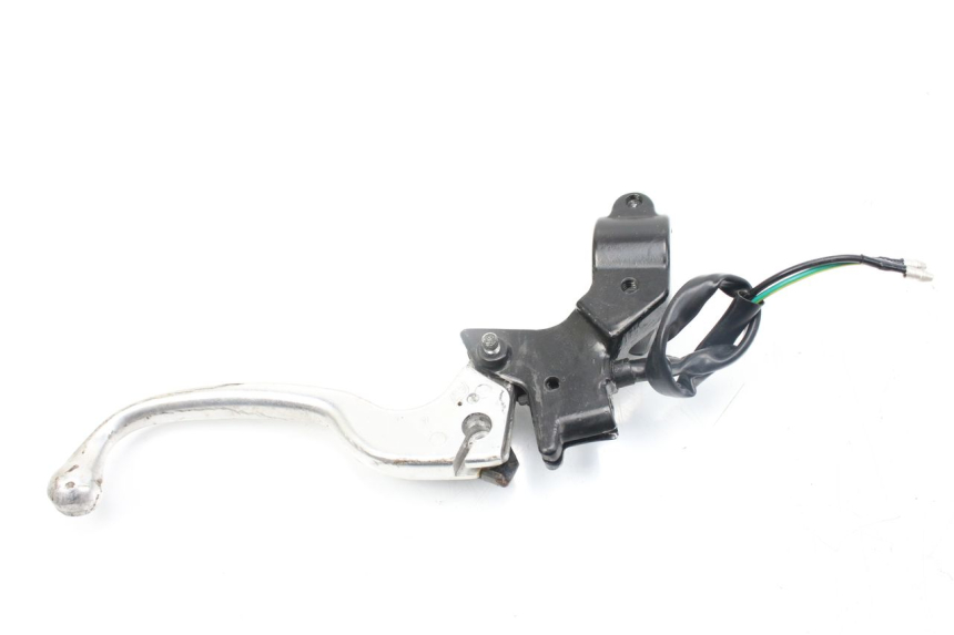 photo de LEFT BRAKE LEVER KYMCO AGILITY DELIVERY 4T 50 (2018 - 2023) - Zoom on usage condition