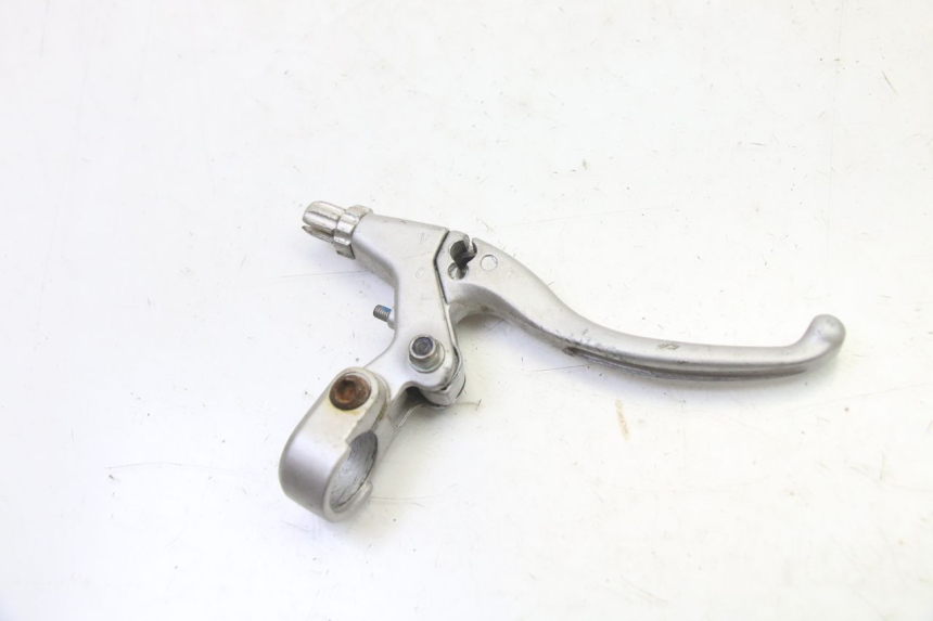 photo de LEFT BRAKE LEVER MOUNT SKYTEAM DAX REPLICA 110 (2005 - 2015) - Zoom on usage condition