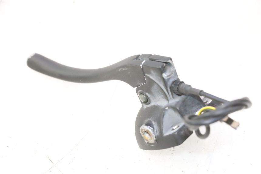 photo de LEFT BRAKE LEVER MOUNT WAYSCRAL E-START 1 (2018 - 2022) - Zoom on usage condition