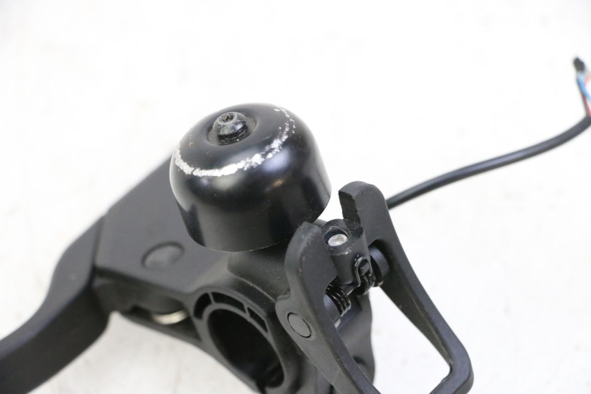 photo de LEFT BRAKE LEVER SEGWAY NINEBOT E2 1 - Component detail