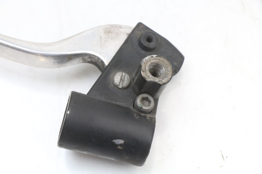 photo de LEFT BRAKE LEVER MOUNT PIAGGIO FLY 4T 50 (2004 - 2010) - Product overview