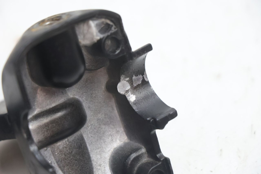 photo de LEFT BRAKE LEVER MOUNT RIDE JUMP 2T 50 (2012 - 2017) - Alternative perspective